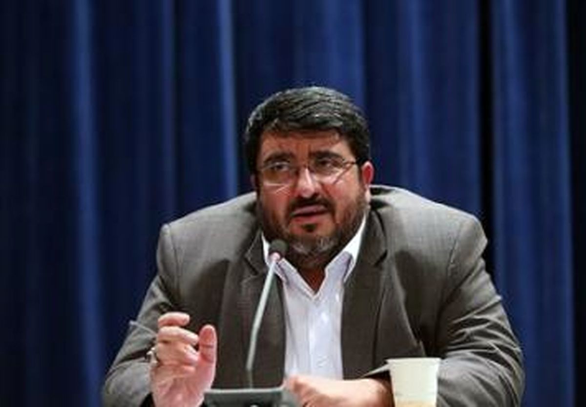 نقد توافقنامه ژنو قدرت چانه زنی مذاکره کنندگان ایرانی را ارتقا می دهد