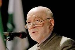 روحانی نمی تواند کلید بازگشایی احزاب منحله و آزادی موسوی و کروبی باشد
