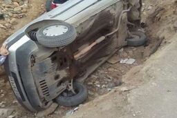 سقوط پژوه405 به دره فرحزاد
