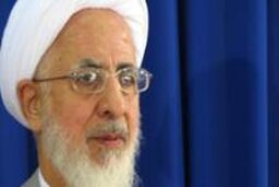 ستون فقرات ملتی که جیب خالی داشته باشد شکسته است