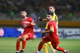 طلسمِ سپاهان بالاخره شکست؛ پرسپولیس الکلاسیکو را برد
