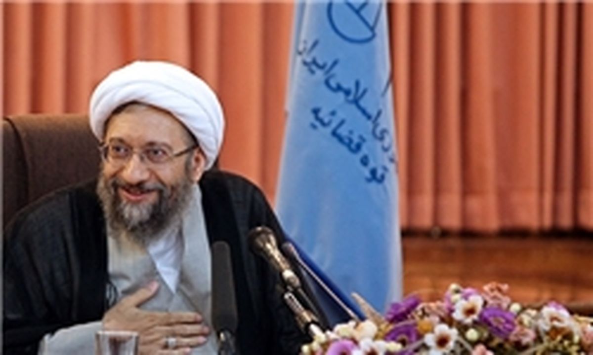 غرب مبانی حقوق بشری خود را به جهان تحمیل میکند