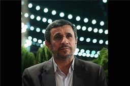 احمدی‌نژاد حرم مطهر حضرت فاطمه معصومه(س) را زیارت کرد