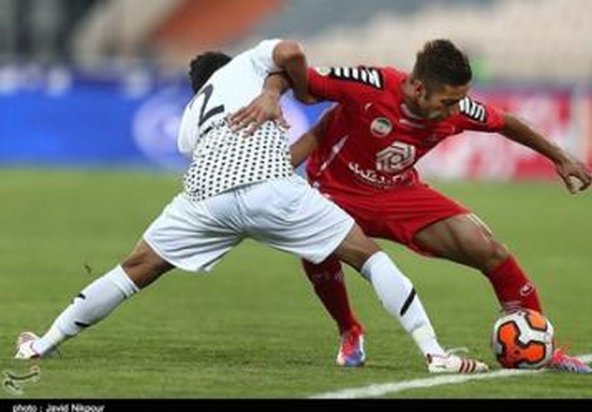 انتقاد حسینی از مسئولان پرسپولیس؛ نفس شان از جای گرم بلند می شود