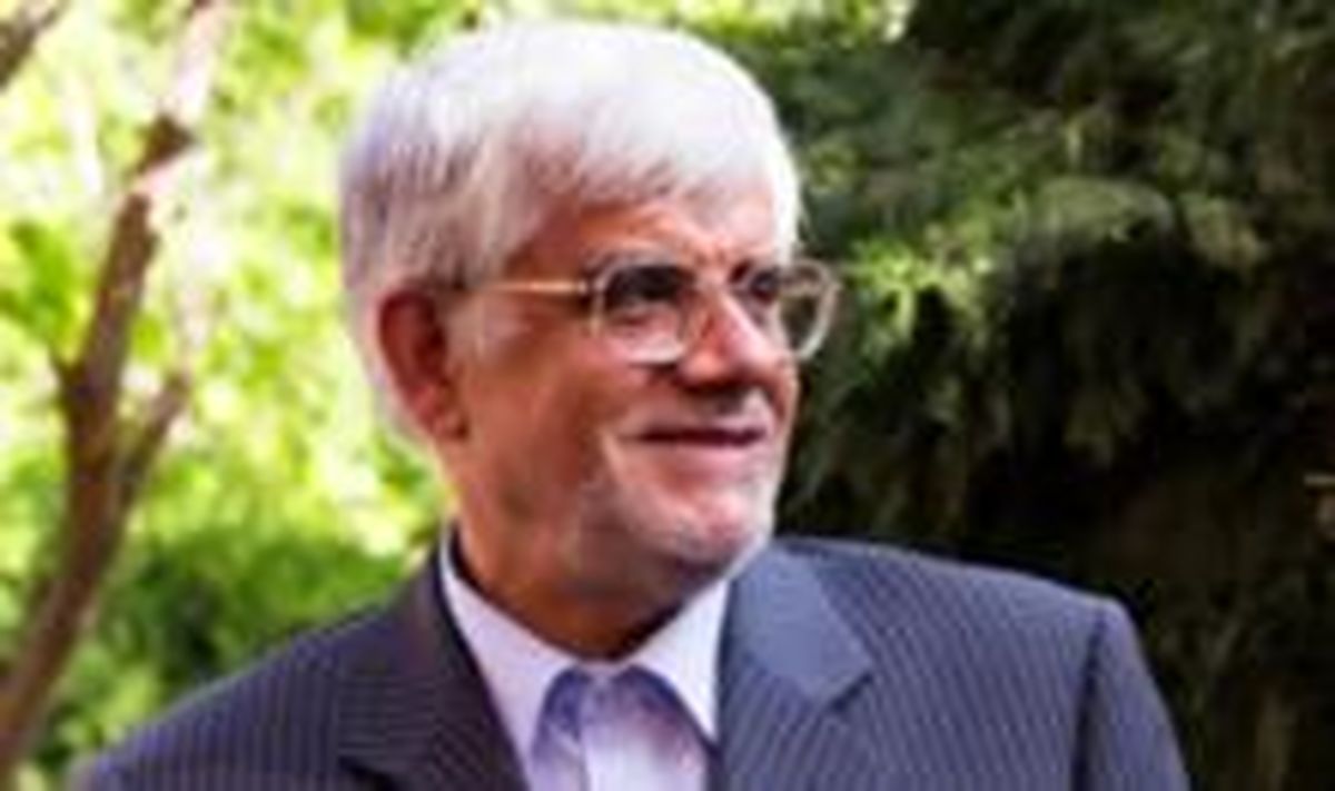 آیت الله طاهری الگوی من است