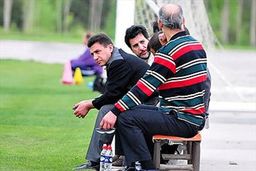 قلعه: مردم را سر کار گذاشته‌اند