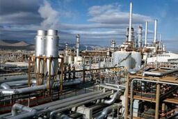 سه شنبه آینده؛ نشست کمیسیون صنایع با مسئولان پتروشیمی ها پیرامون اقتصاد مقاومتی