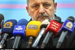اجازه نمی دهیم متجریان، فضای جامعه را در دست گیرند