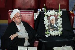 از جای خالی آیت الله هاشمی تا چهره درهم حسن روحانی
