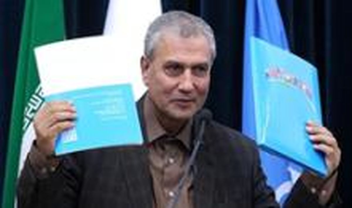 باید اشتغال بانوان را در برنامه ریزی مورد توجه قرار دهیم