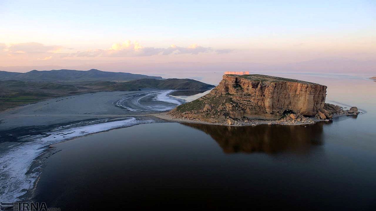 ۴۷۱ میلیون مترمکعب آب برای کمک به احیای دریاچه ارومیه رهاسازی شد