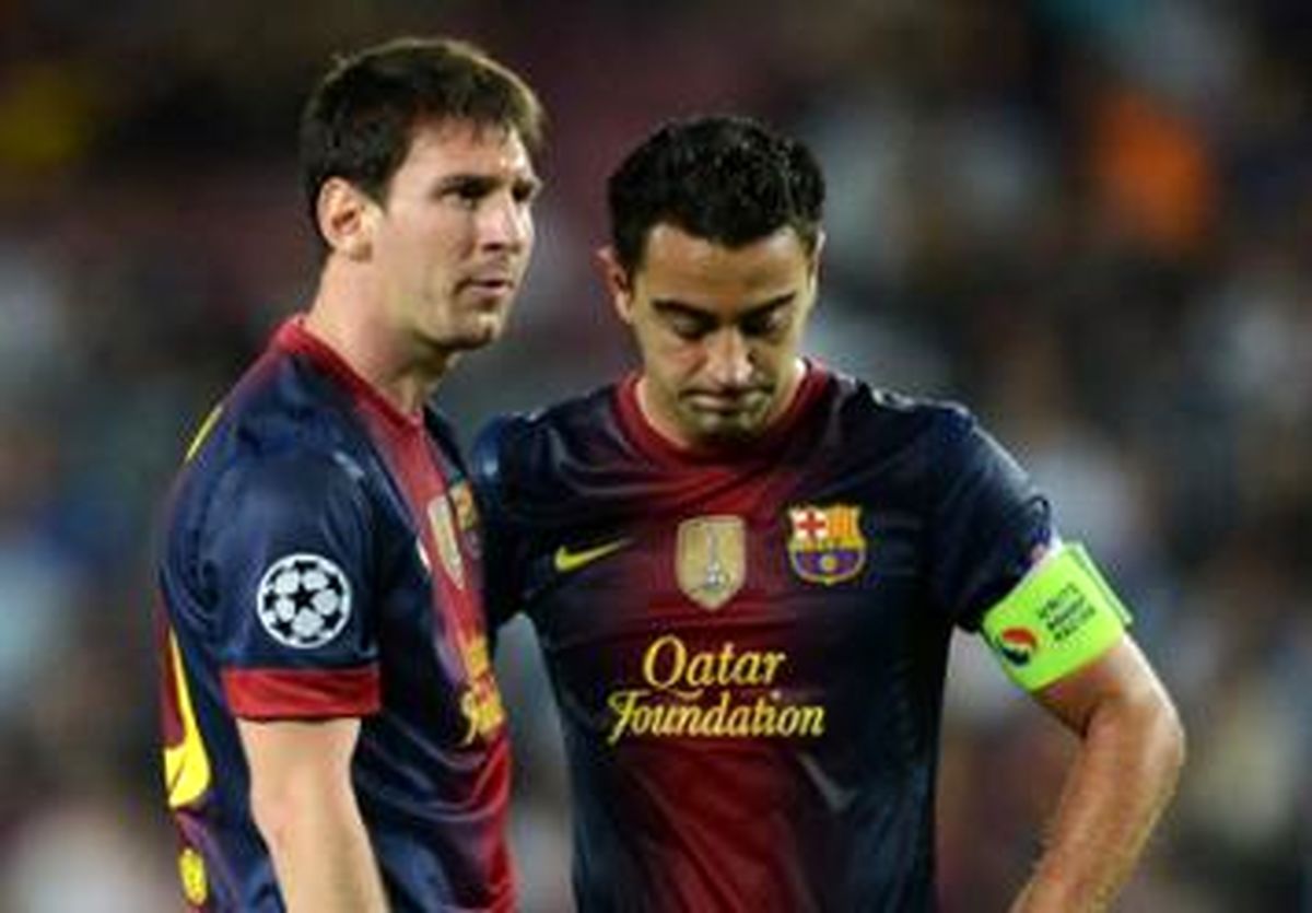 ژاوی: دست از سر مسی بردارید