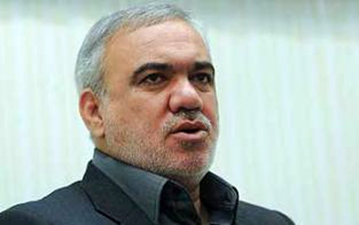 فتح اله زاده: قبول می کنم که قرارداد بازیکنان بالا بوده است / بازیکنان در جریان افزایش قراردادها بی تقصیرند