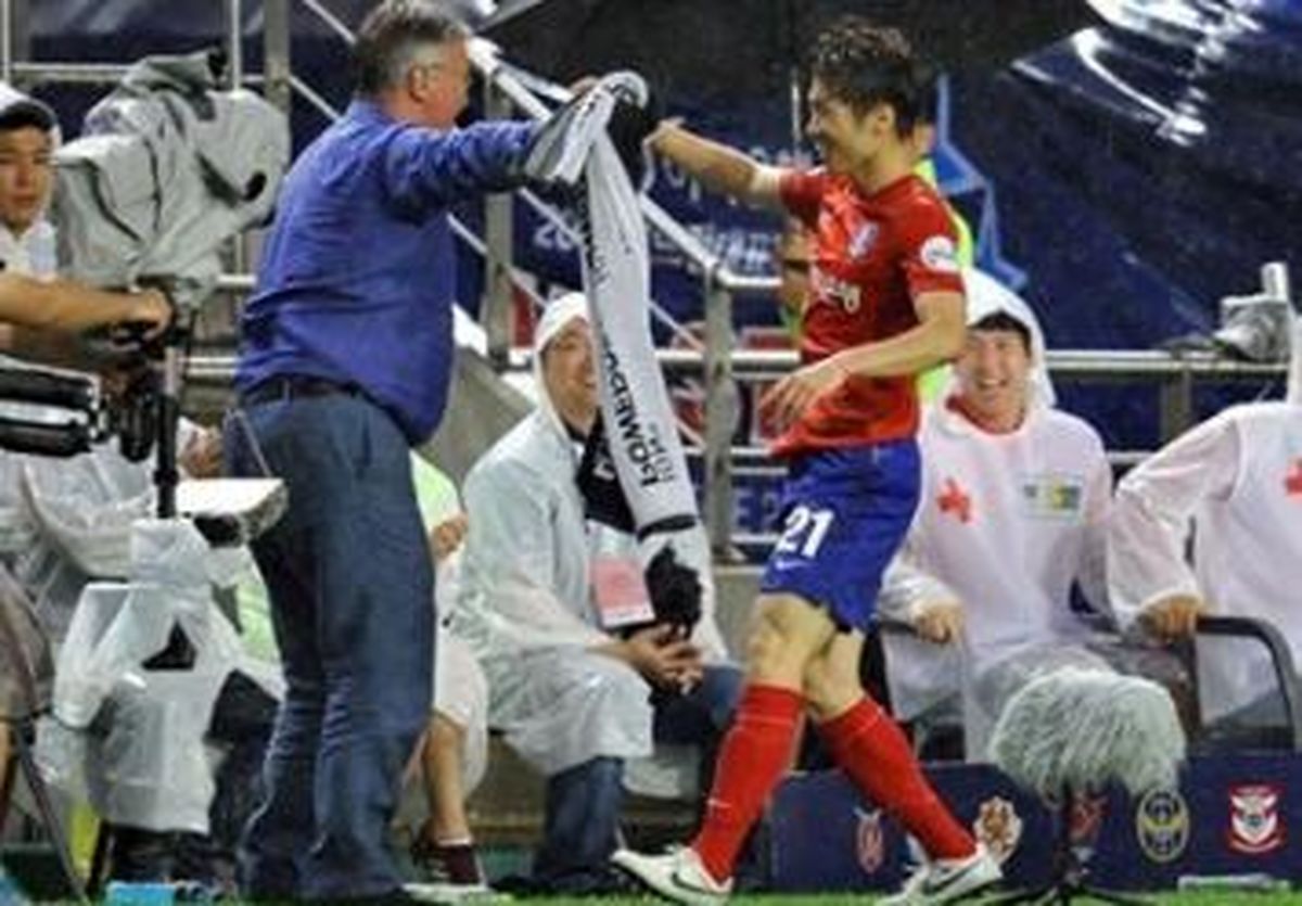 پارک جی سونگ: درد زانو مرا وادار به خداحافظی از فوتبال کرد