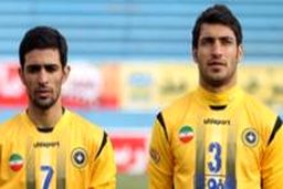 خلیل زاده: اشتباه مدیران سپاهان است که ما را جریمه کردند / هر سال که نباید جام بیاوریم