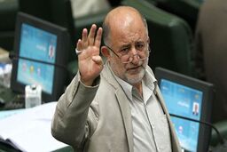 بودجه 98 مخالف اقتصاد مقاومتی است 