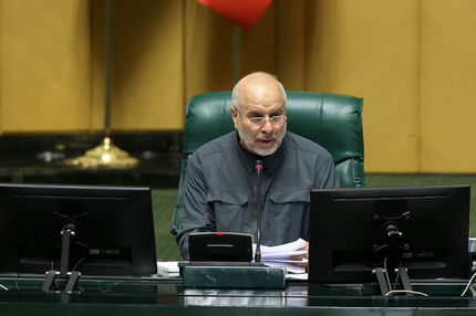 قالیباف: ایران امنیت خود را از هیچ کسی گدایی نمی کند