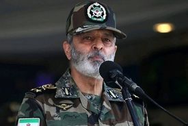  سرلشکر موسوی: آمادگی‌های دفاعی ایران دشمن را از حمله مجدد برحذر داشته است 