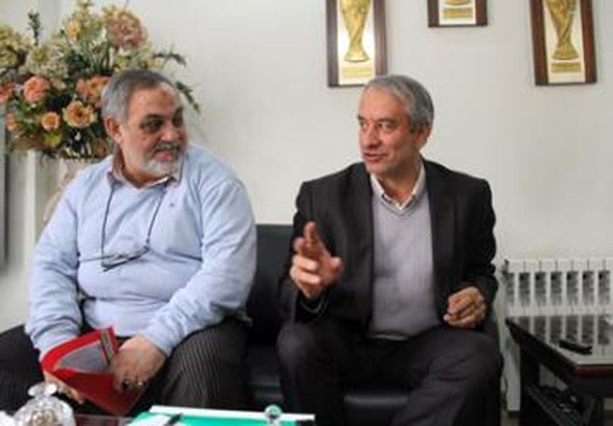 آیت اللهی: با باشگاه هایی که با تیم ملی همکاری نکنند برخورد قانونی می شود