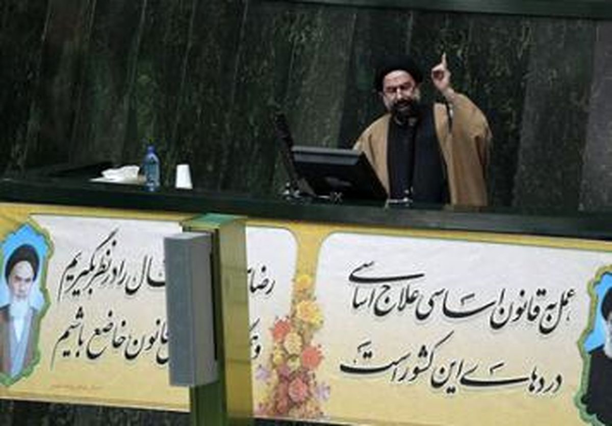 امروز آقازاده ها بر گلوگاه اقتصاد و فرهنگ چیره شده اند