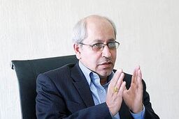 صحبت های نیلی مشاور اقتصادی روحانی در دانشگاه شریف