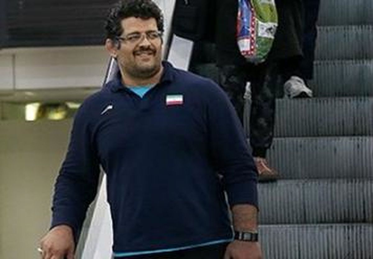 جزینی: کسانی برای بنا مشکل می تراشند که در حد آبدارچی فدراسیون هم نیستند