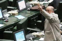 برخی مواد لایحه مالیات های مستقیم با اقتصاد مقاومتی منافات دارد