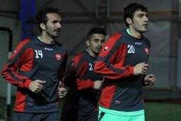 تمرین سبک پرسپولیسی ها پیش از دیدار با نفت