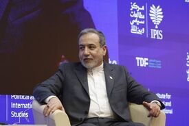 عراقچی: درخواست برای مذاکره با ایران آغاز شده