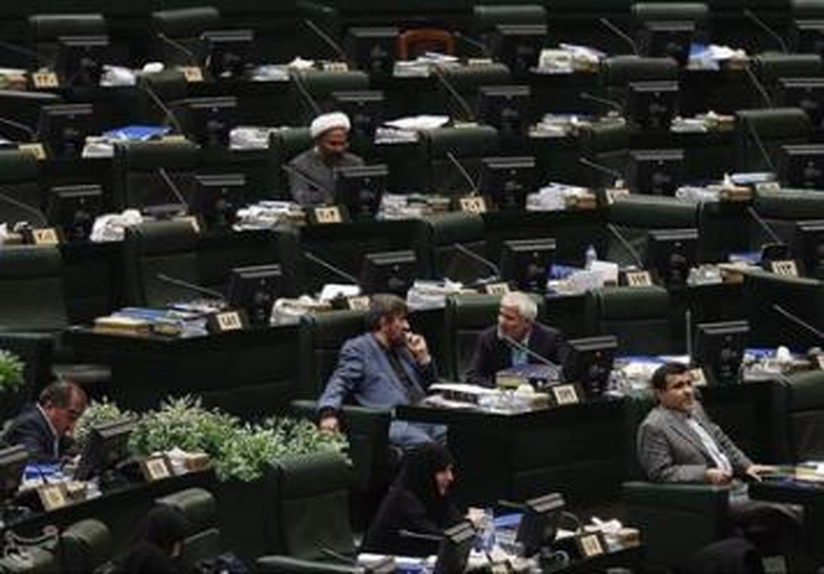 لزوم پاسخ انقلابی وزارت خارجه به قطعنامه سخیف اتحادیه اروپا