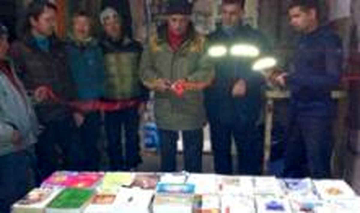 ۱۰۰ عنوان کتاب در غرفه فدراسیون کوهنوردی