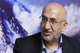 تضارب آرا در دانشگاه ها باید در چارچوب نظام باشد / تزریق حاشیه به جای علم به دانشگاه های کشور