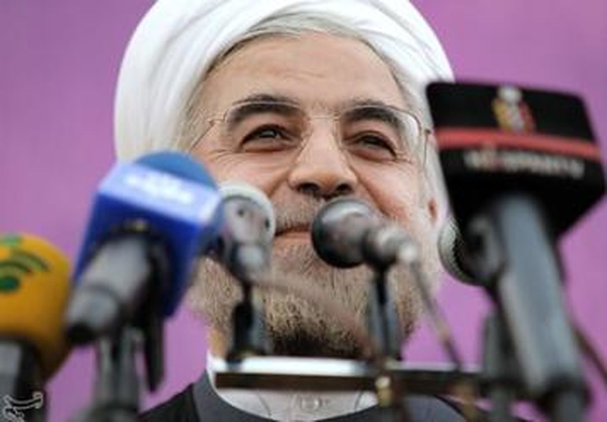 رئیس جمهور فردا شب با مردم به صورت زنده گفت و گو می کند