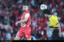 امید پرسپولیس به استقلال در هفته آخر