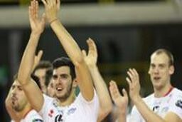 فدراسیون جهانی والیبال به ترنتینو و الریان وایلد کارت داد