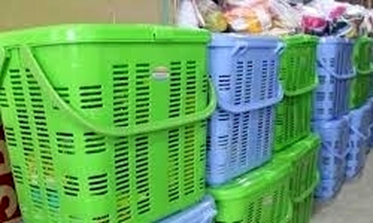 مردم برای گرفتن سبد کالا عجله نکنند