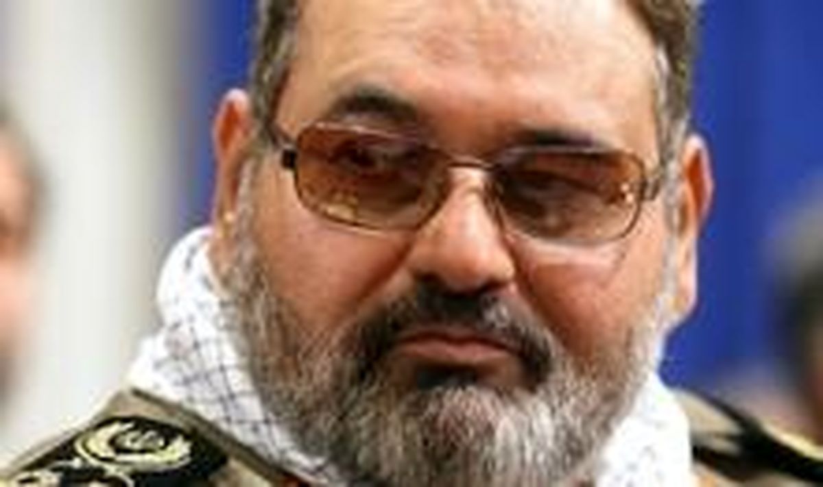 دیدار وزیر دفاع آذربایجان با سرلشکر فیروزآبادی
