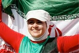 زهرا نعمتی در بین گزینه های بهترین تیرانداز سال جهان