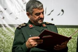 فرمانده کل سپاه به عنوان دوستدار سلامت معرفی شد