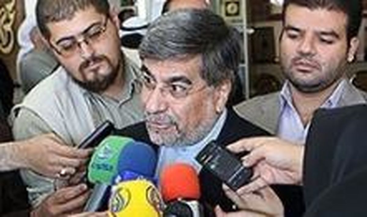 جنتی: «من روحانی هستم» را ندیده ام