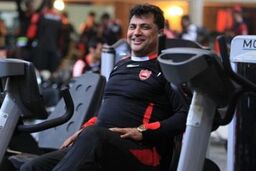 دایی: مایلی کهن پرسپولیس را با مسی و رونالدو هم به دسته اول می فرستاد