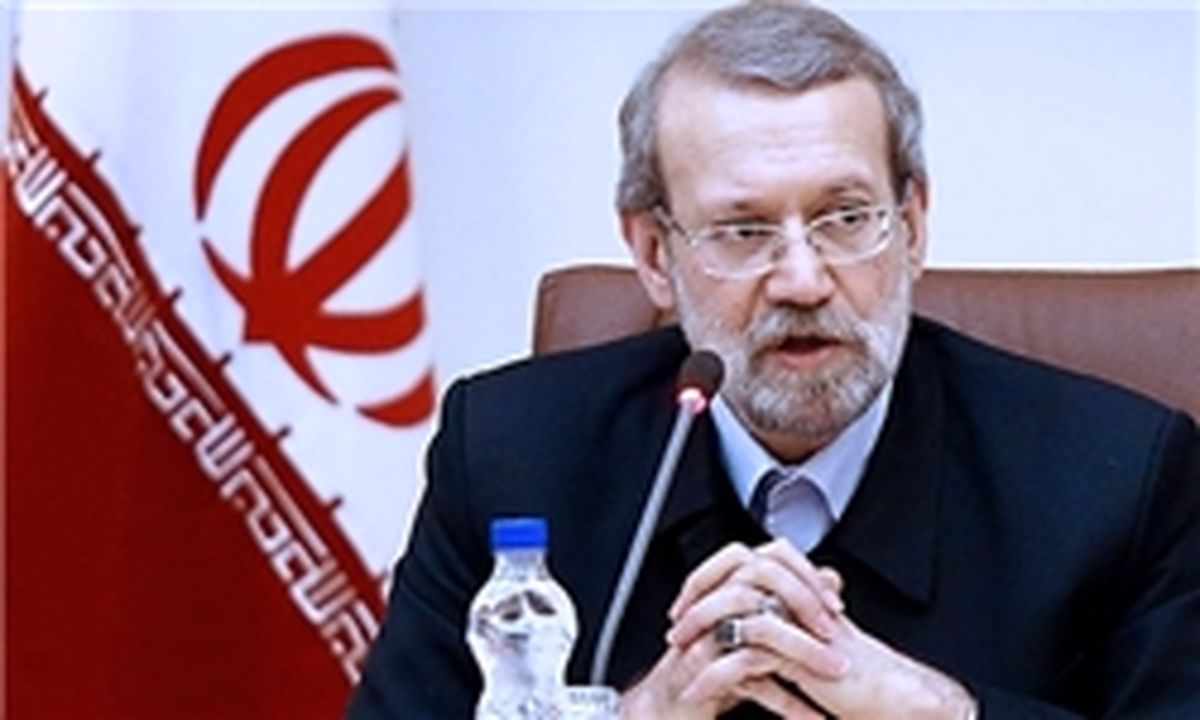 لاریجانی: امروز شاهد آثار حرکت امام در سال ۵۷ هستیم