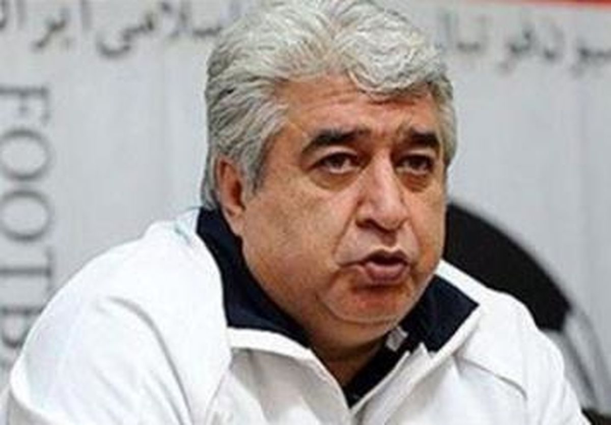 شمس: افتخاری به جای جابجا کردن تیم ها به کارش برسد