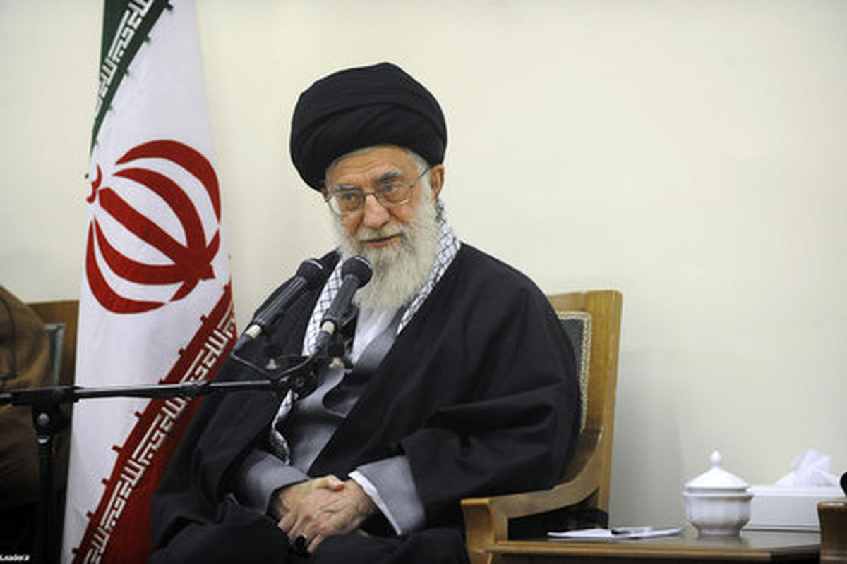 پیام رهبر انقلاب به نشست انجمن اسلامی دانشجویان در اروپا
