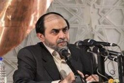تفکر مادی در سیاست «لیبرال دموکراسی» است و در سینما «شهوت و خشونت»