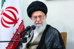 واکسن به طور رایگان و به هر شکل ممکن برای همه مردم تأمین شود


