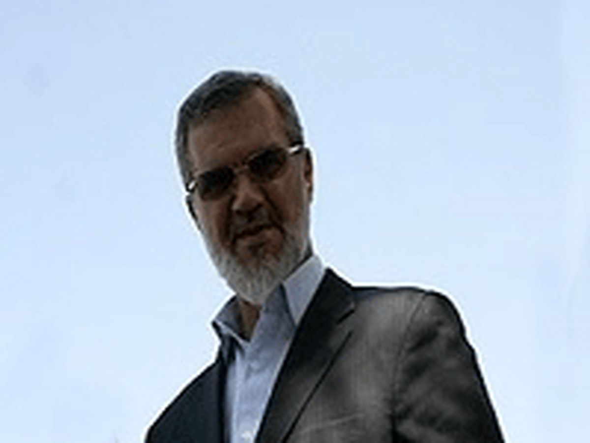 با گلوله هم نمی‌توانند بازیکن ما را بگیرند