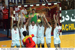 وزیر ورزش و جوانان به بازیکنان هندبالیست تبریک گفت