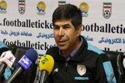 قنبری: استقلال خوزستان هم مثل ما نوسان دارد / باید حساسیت را از ساق پای بازیکنان دور کنیم