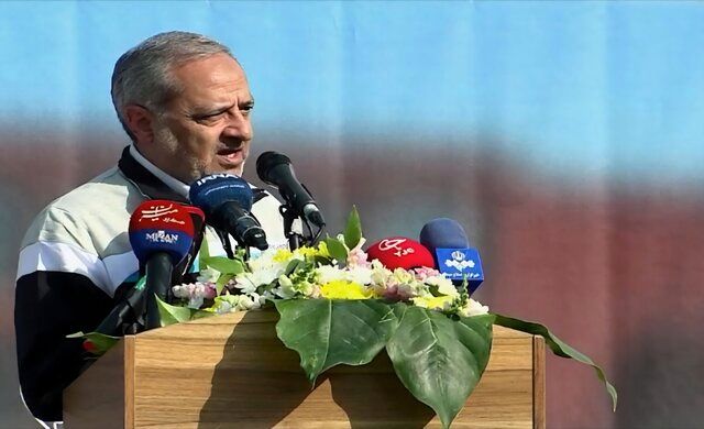  ارسال بسته‌های ورزشی به مدارس روستایی و مناطق محروم